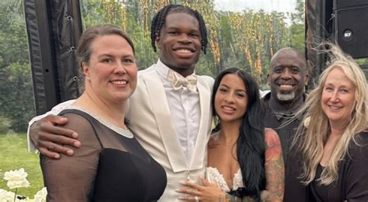 Cameron Else Tattoo, Wiki, Age, Weight, Girlfriend, Ethnicity