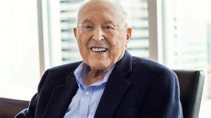 David Gottesman’s Net Worth, Biography, Career, Awards, Fact and Life Story