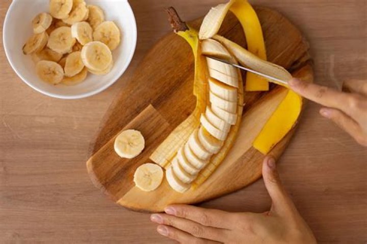 How to store open banana