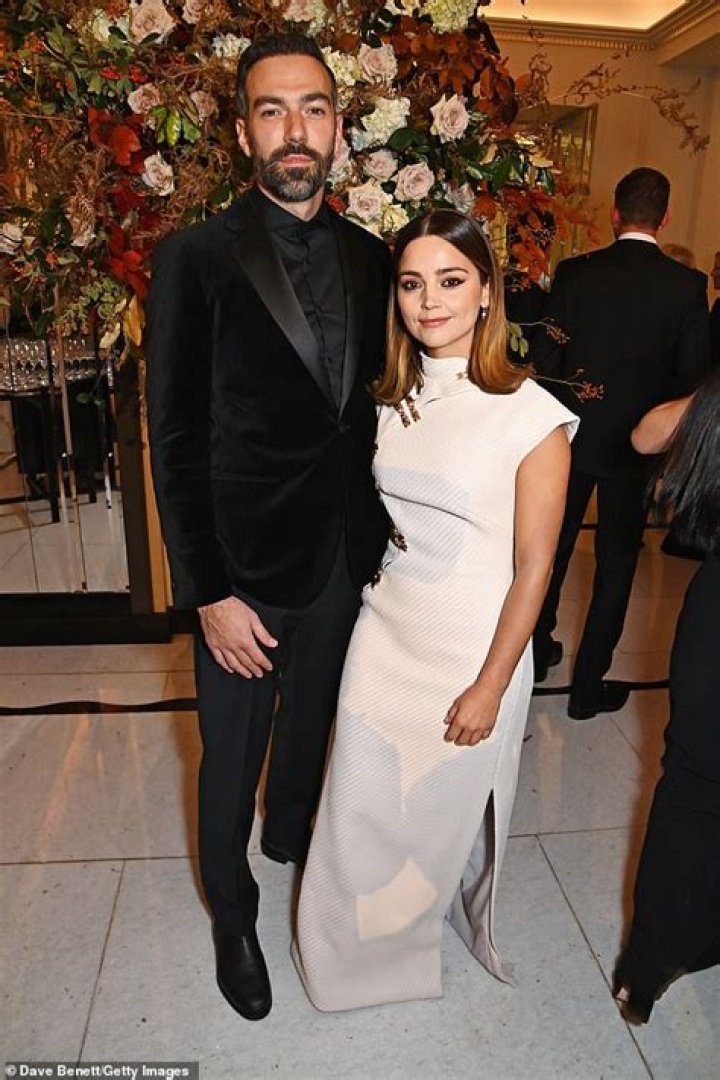 Jenna Coleman: Boyfriend, net worth, tattoos, smoking & body measurements