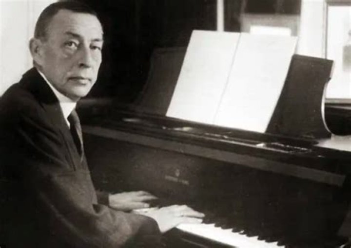 Sergei Rachmaninoff’s biography, net worth, fact, career, awards and life story