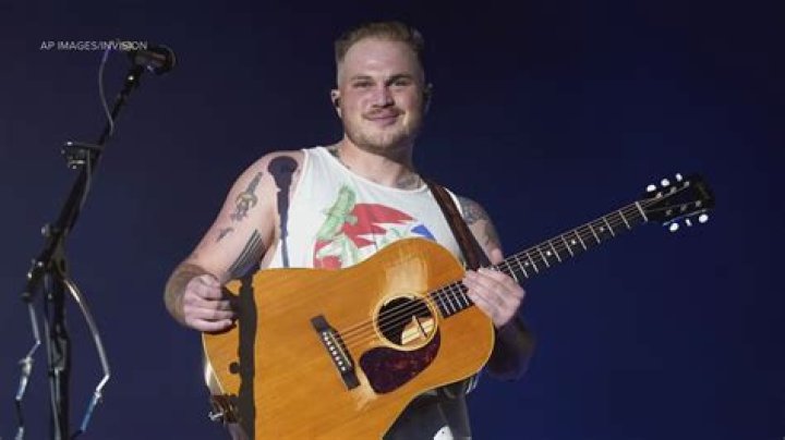 What is Zach’s disability? Does Zach from TRY guys have ADHD?